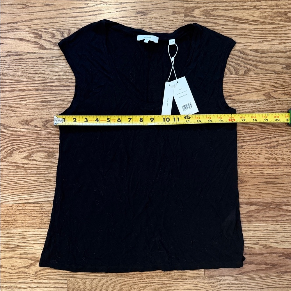 Vince top NWT - Picture 6 of 6